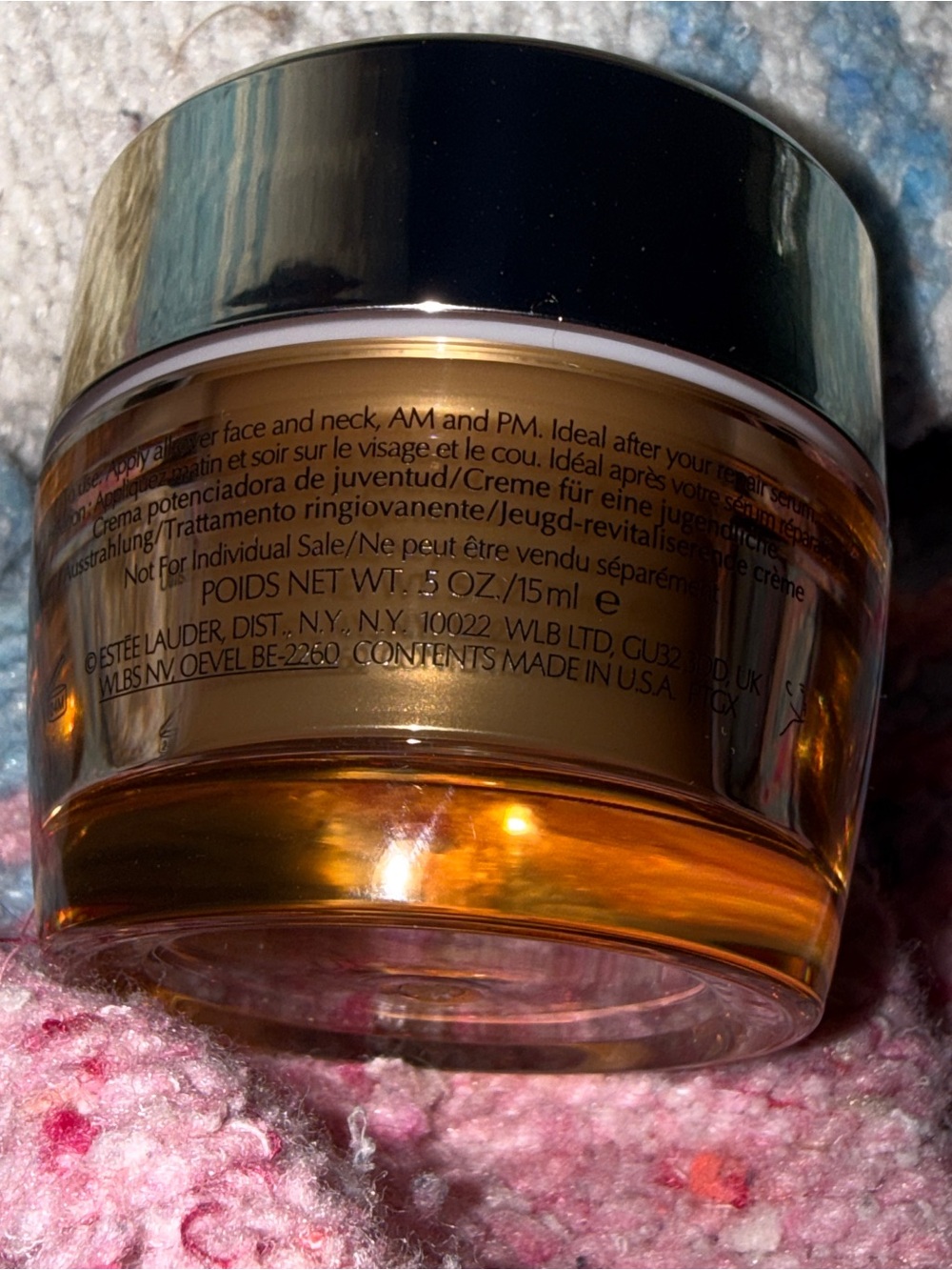 Estée Lauder Revitalizing Supreme+ Youth Power Creme — Gold - Picture 7 of 7